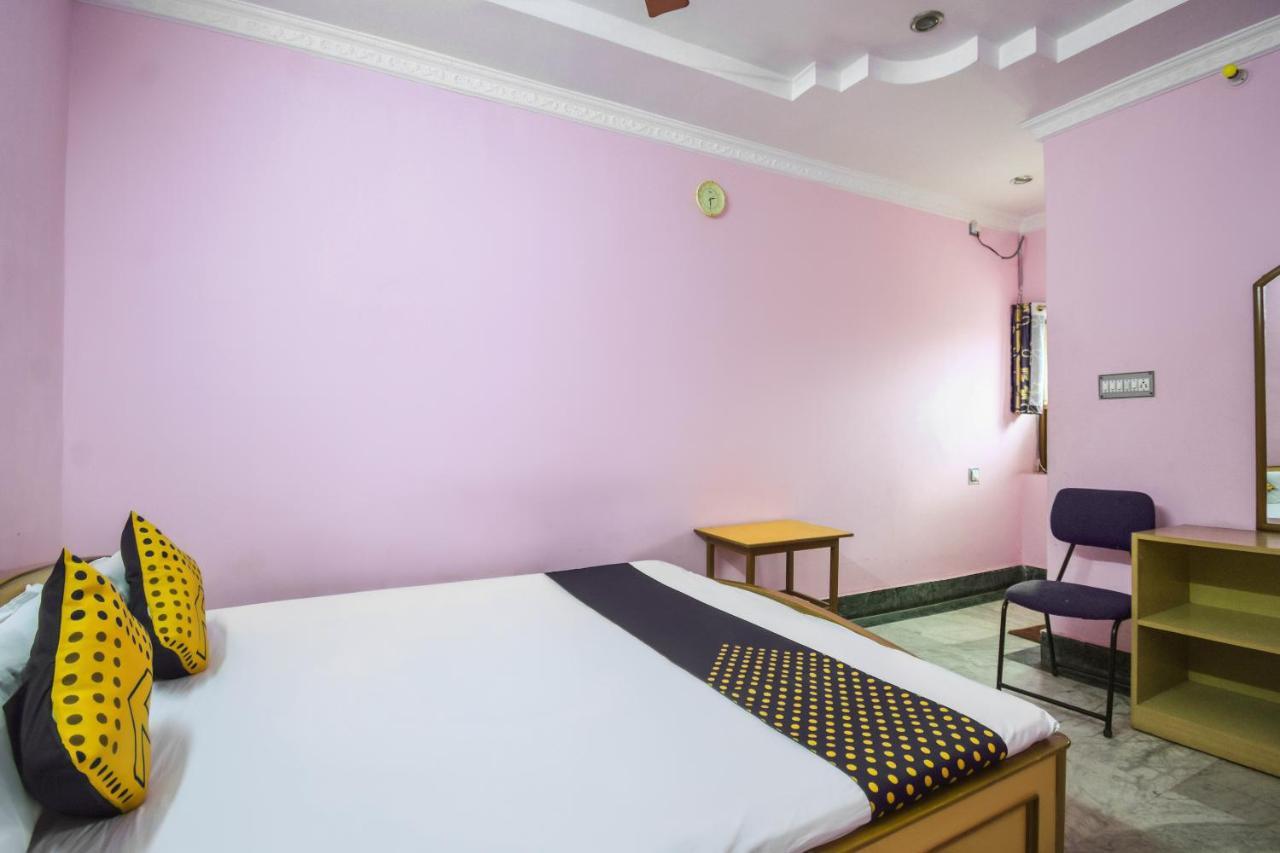 Hotel Rajmahal Bānkura Exterior photo
